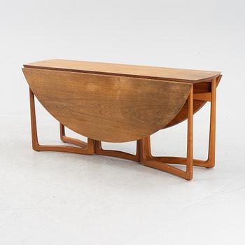 PEter Hvidt & Orla Mølgaard Nielsen, a teak dining table, France & Son, Denmark, mid 20th century.