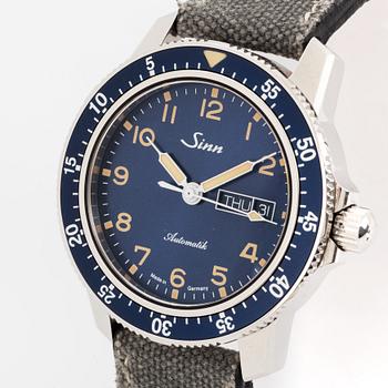 Sinn, 104 St Sa A B E, wristwatch, 41 mm.