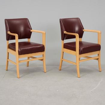 KARMSTOLAR, ett par, 1950-tal.