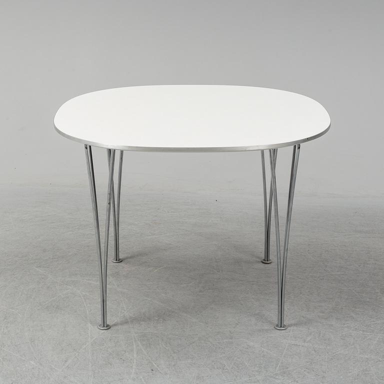 BRUNO MATHSSON & PIET HEIN, bord "Supercirkel", Fritz Hansen, daterat 2003.