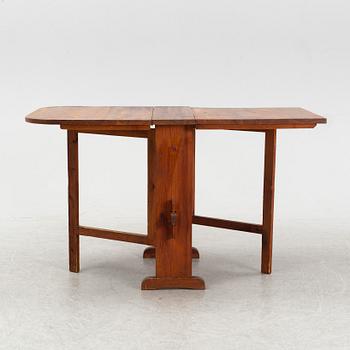 A pine gate-leg table, 1930's/40's.
