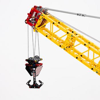 Lego, 4 byggda modeller.