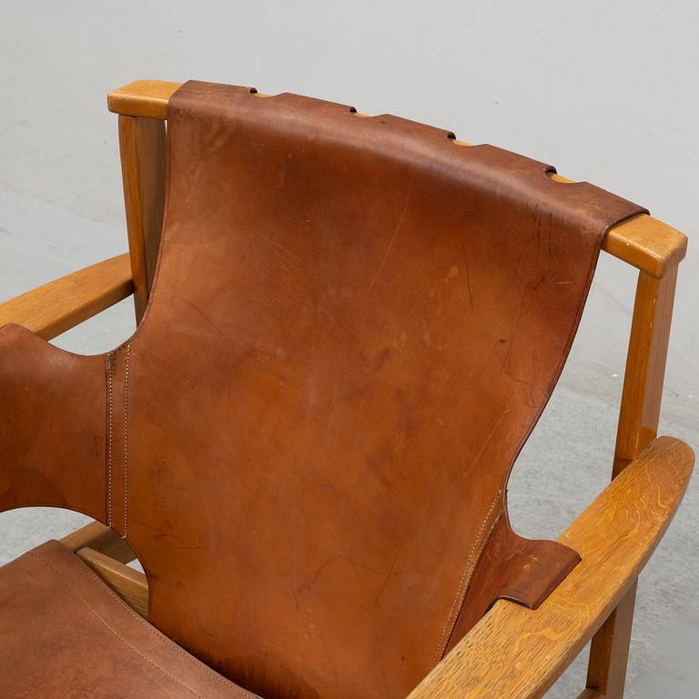 Carl-Axel Acking, A pair of 'Trienna' armchairs, 1950-60s.