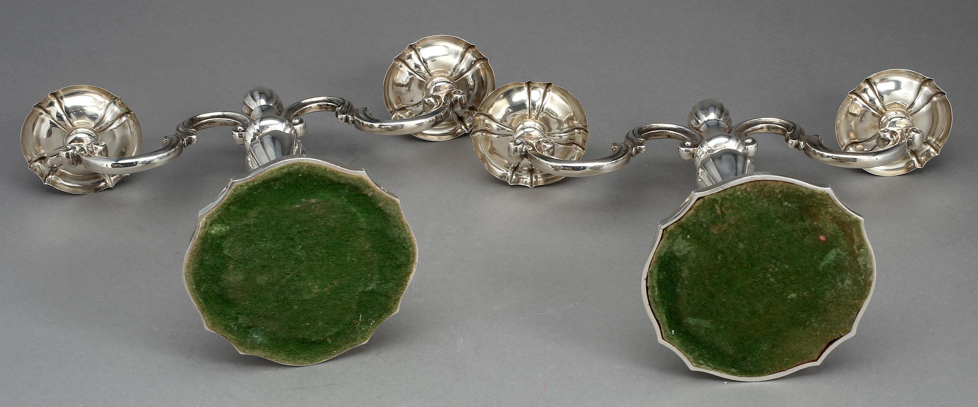 KANDELABRAR, 2 st, nysilver, märkta GD, omkring 1900-talets mitt.