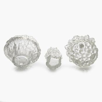 Tapio Wirkkala, a set of three glass vases, Iittala 1960s/70s.