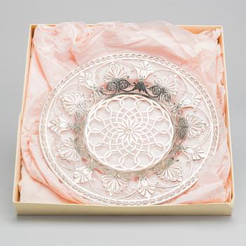 A Swedish 20th century silver and glass dish mark of WA Bohlin Stockholm 1920 diam ca 30,5 cm.