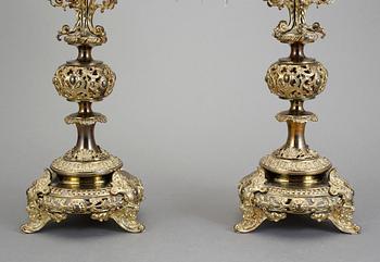 KANDELABRAR ETT PAR, Nyrenässans, 1800-talets slut.