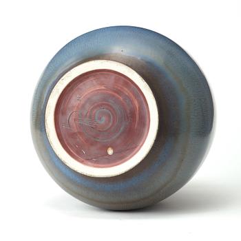 A Berndt Friberg stoneware vase, Gustavsberg studio 1962.