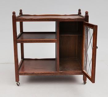 SERVERINGSVAGN, 1900-talets första hälft.