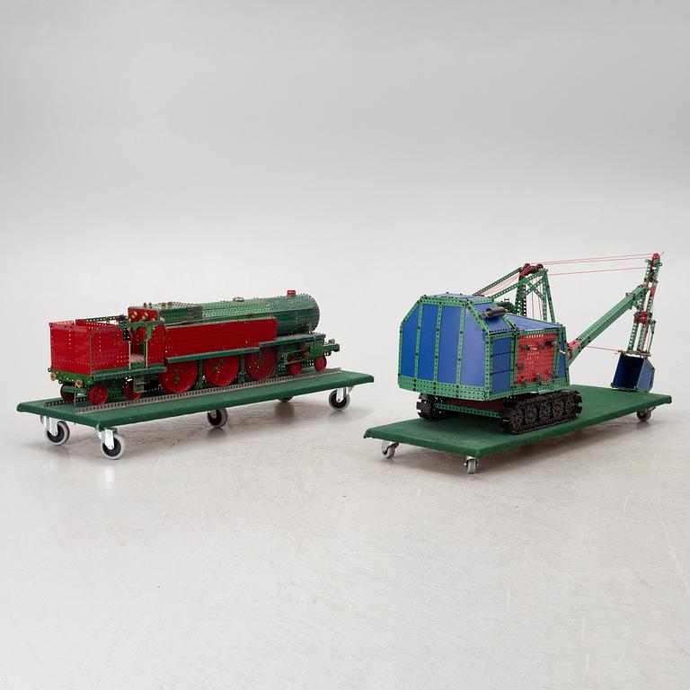 Meccano, locomotive and excavator.