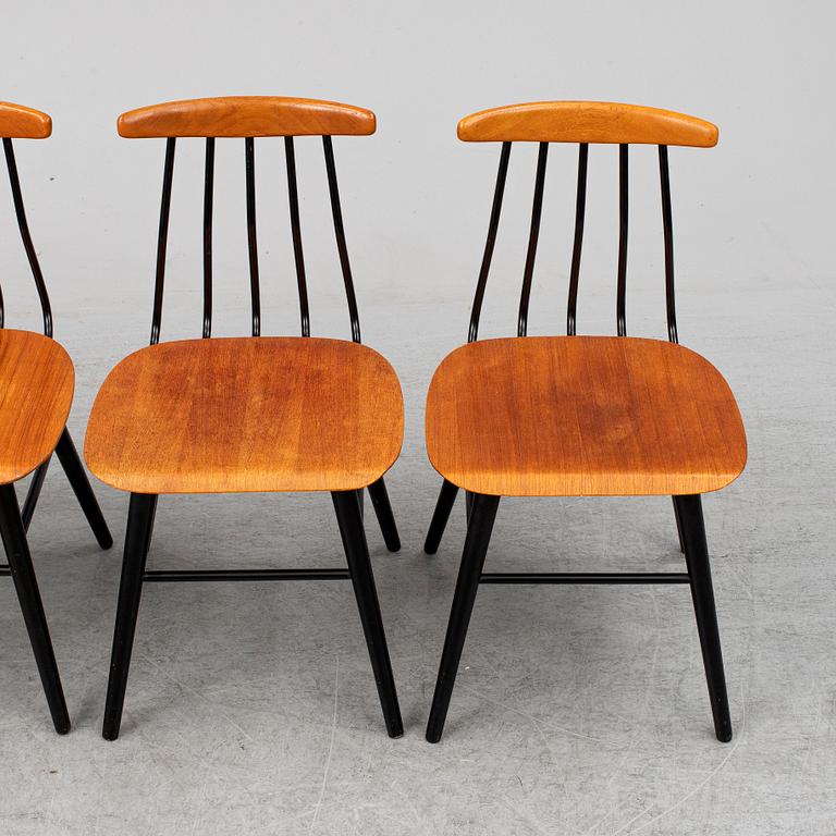 Four mid 20th century chairs.