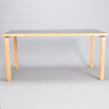 ALVAR AALTO, PÖYTÄ, malli 81A, Artek, 1900-luvun loppu.