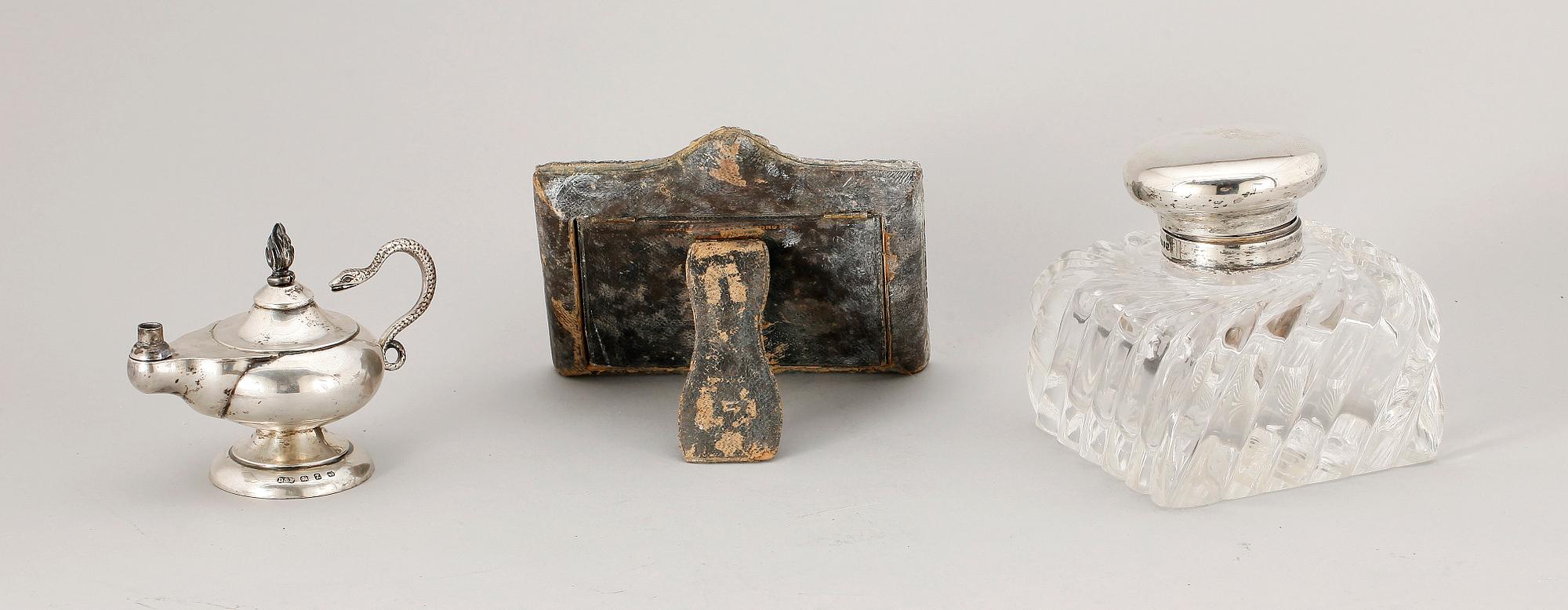 BLÄCKHORN, BORDSRAM SAMT BRÄNNARE, silver, Birmingham sent 1800-tal.