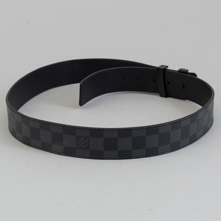 SKÄRP, herr, Louis Vuitton, storlek 95.