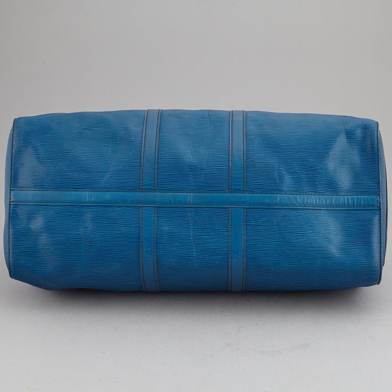 LOUIS VUITTON, a 'Keepall 55 Epi' weekendbag.