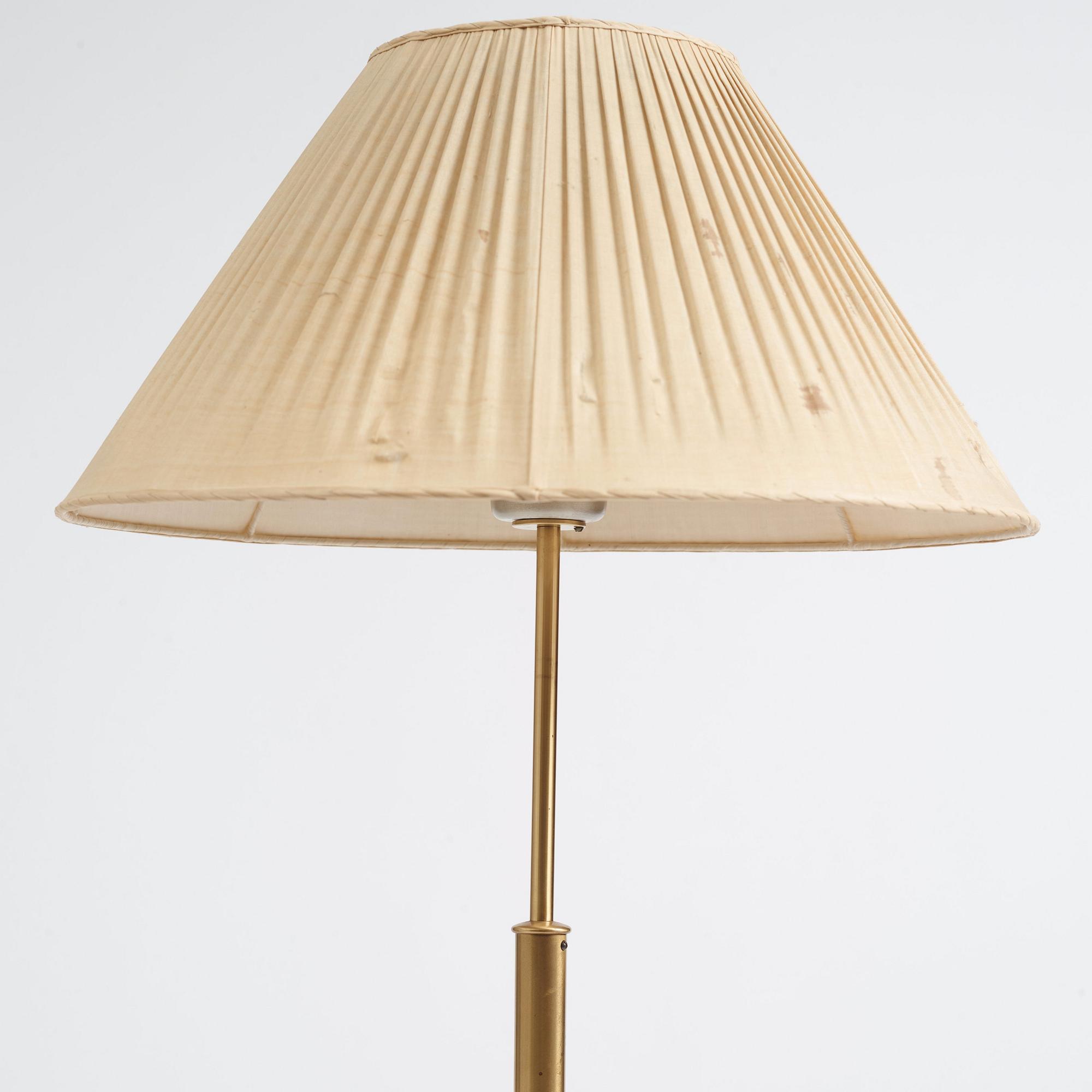 Josef Frank, golvlampa, modell "2148", Firma Svenskt Tenn, 1950-60-tal.