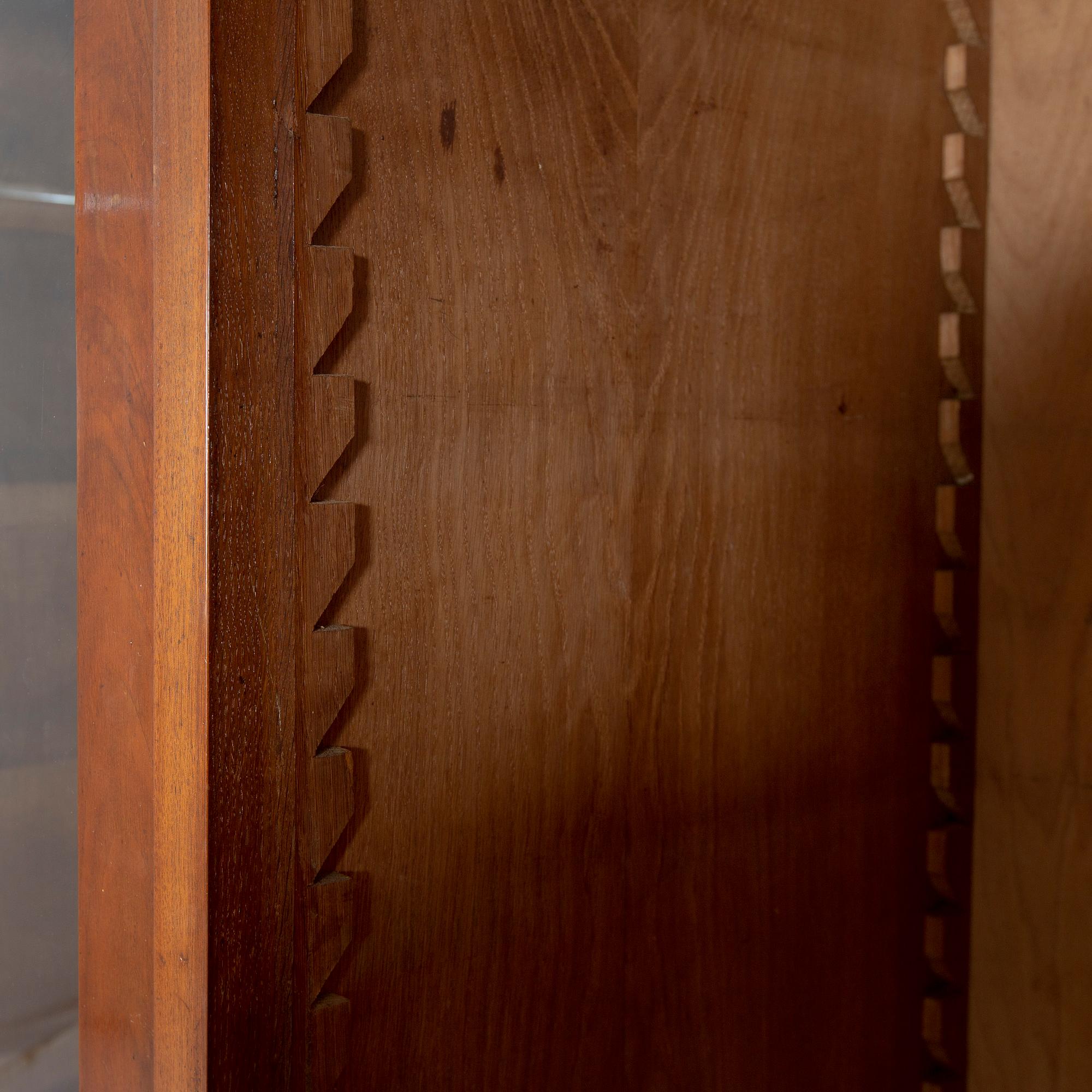 An Art Deco cabinet 1930s.