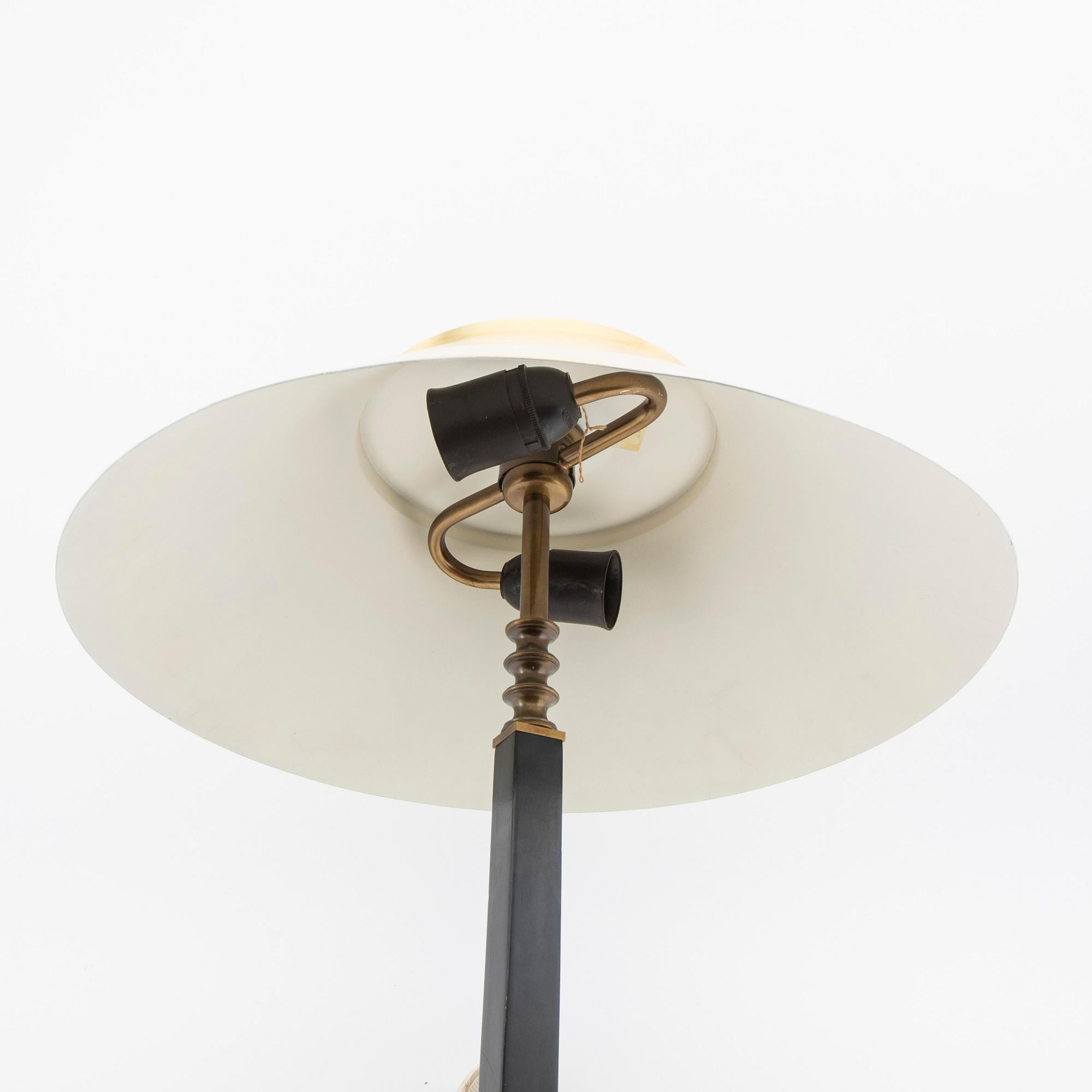 Harald Notini, bordslampa, modell "6942", Arvis Böhlmarks Lampfabrik, 1930-tal.