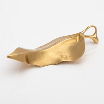 Ole Lynggaard, Pendant, “Blad”, 18k red gold, designed by Charlotte Lynggaard.