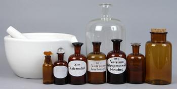 APOTEKSSET, 9 delar, 1900-talets första kvartal.