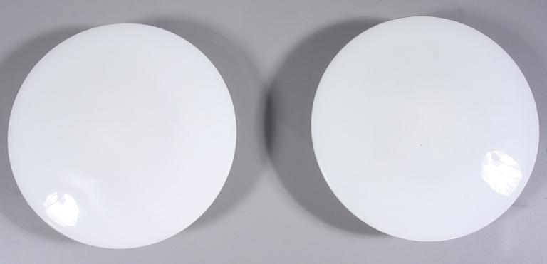 VÄGGLAMPOR, ett par, "AJ-Eklipta", nr 32012, Arne Jacobsen, Louis Poulsen.