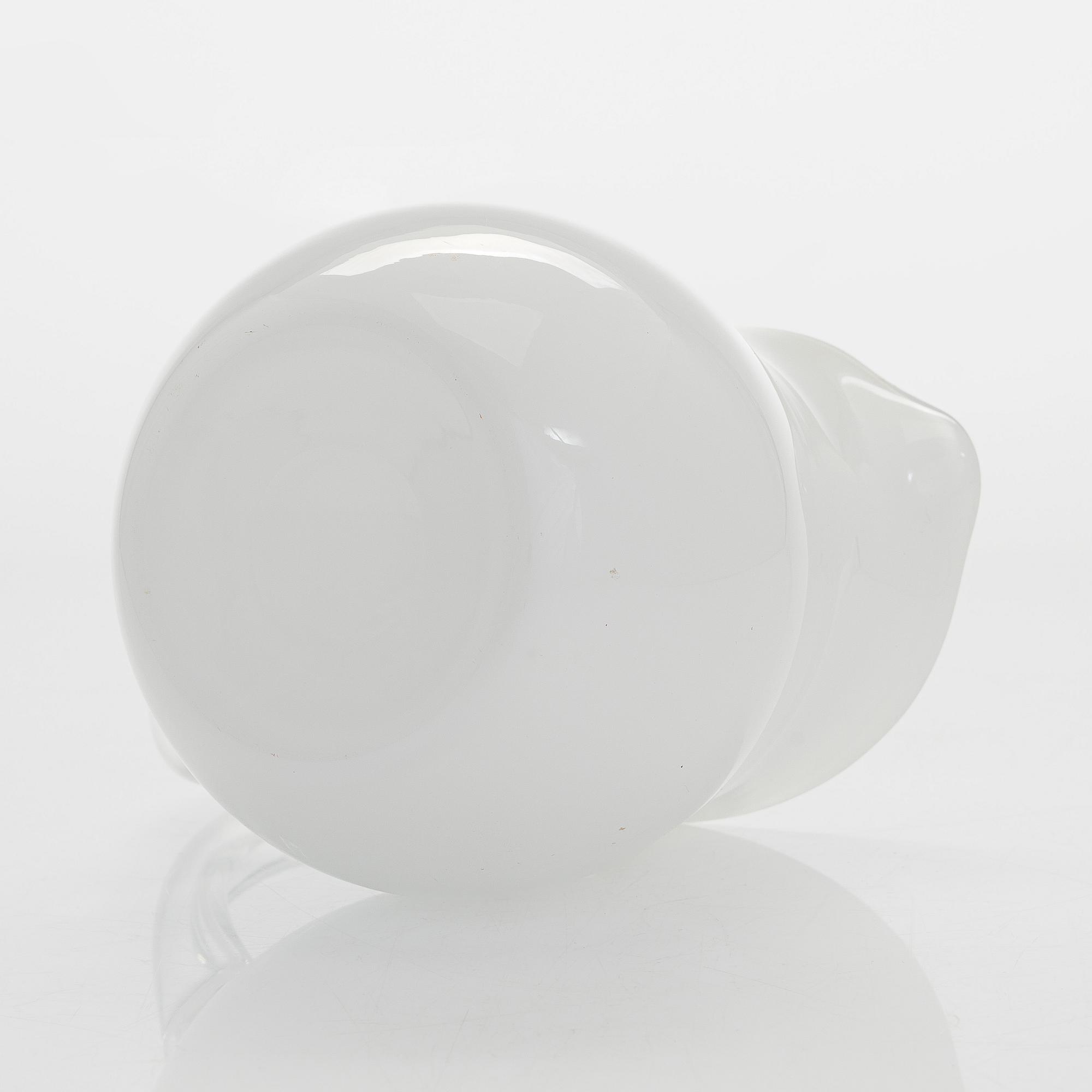 Maire Gullichsen, a set of six jug and drinking glasses, for Iittala.