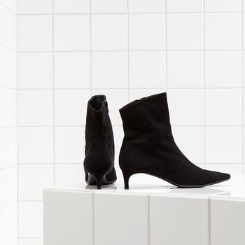 STÖVLETTER, Helmut Lang, storlek 39.