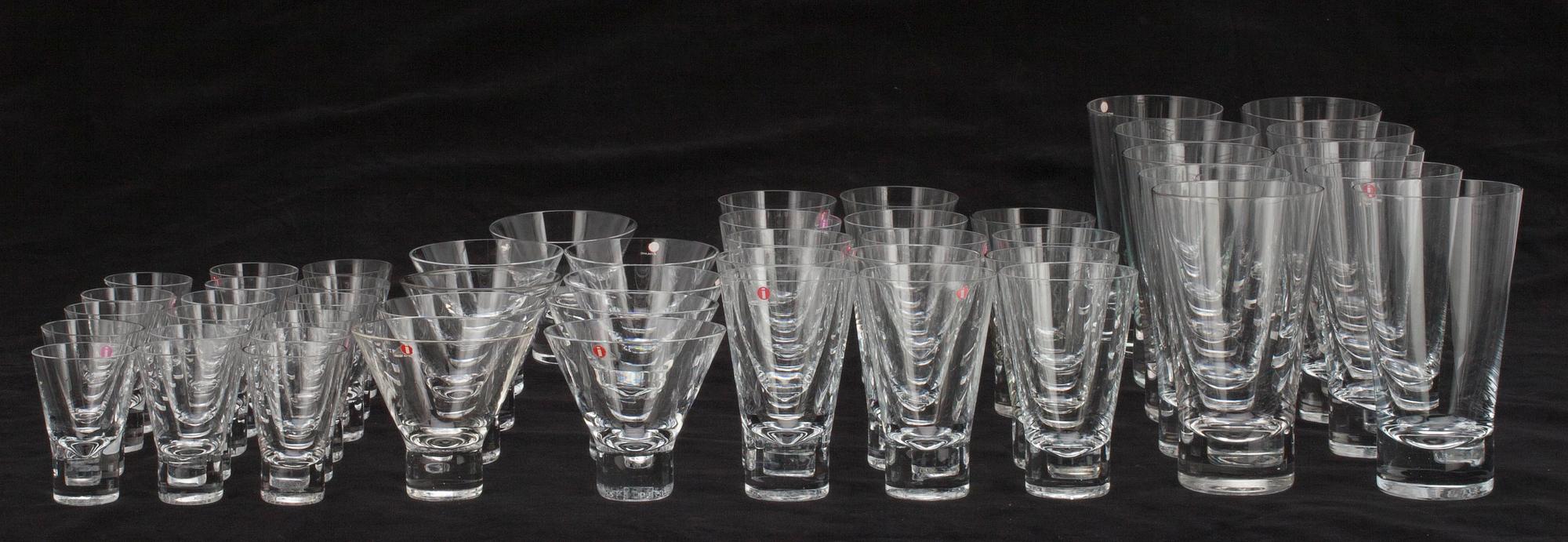 GLASSERVIS, 50 delar, "Arne" Göran Hongell, Iittala, formgiven 1949.