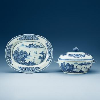 1732. A  blue and white tureen with cover and saucer, Qing dynasty, Qianlong (1736-95).