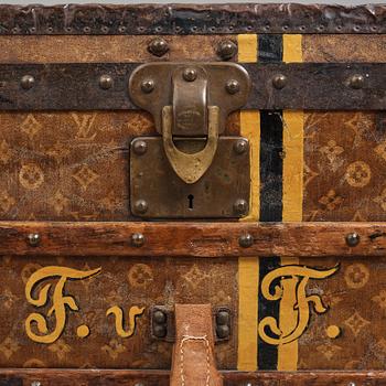 Louis Vuitton, TRUNK, Louis Vuitton, early 19th century.