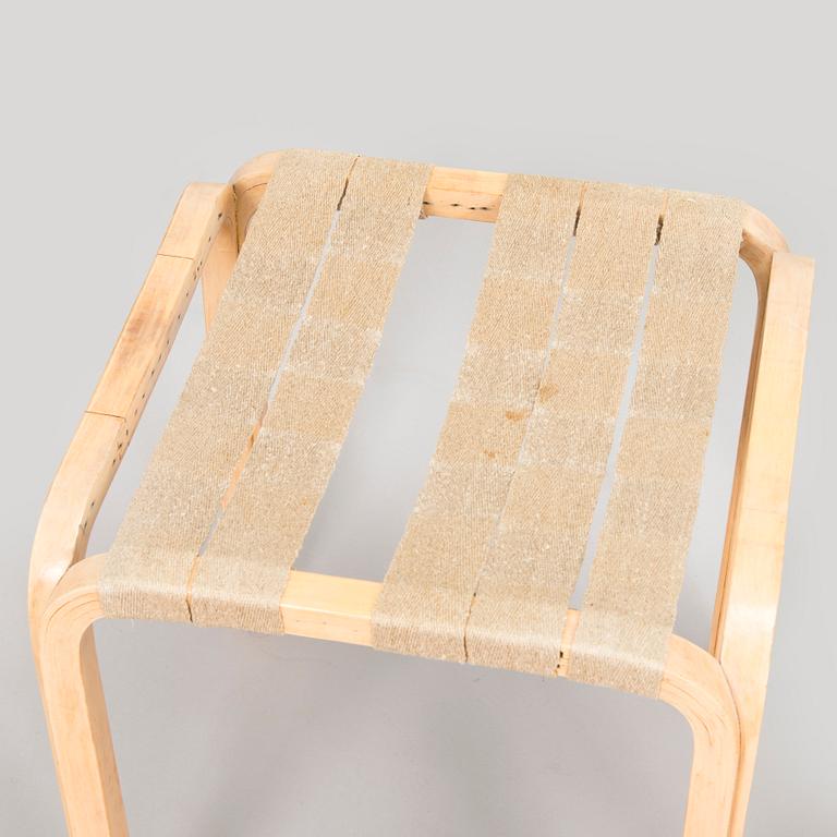 Alvar Aalto, a set of four mid-20th century 'Y61' stools for Artek.
