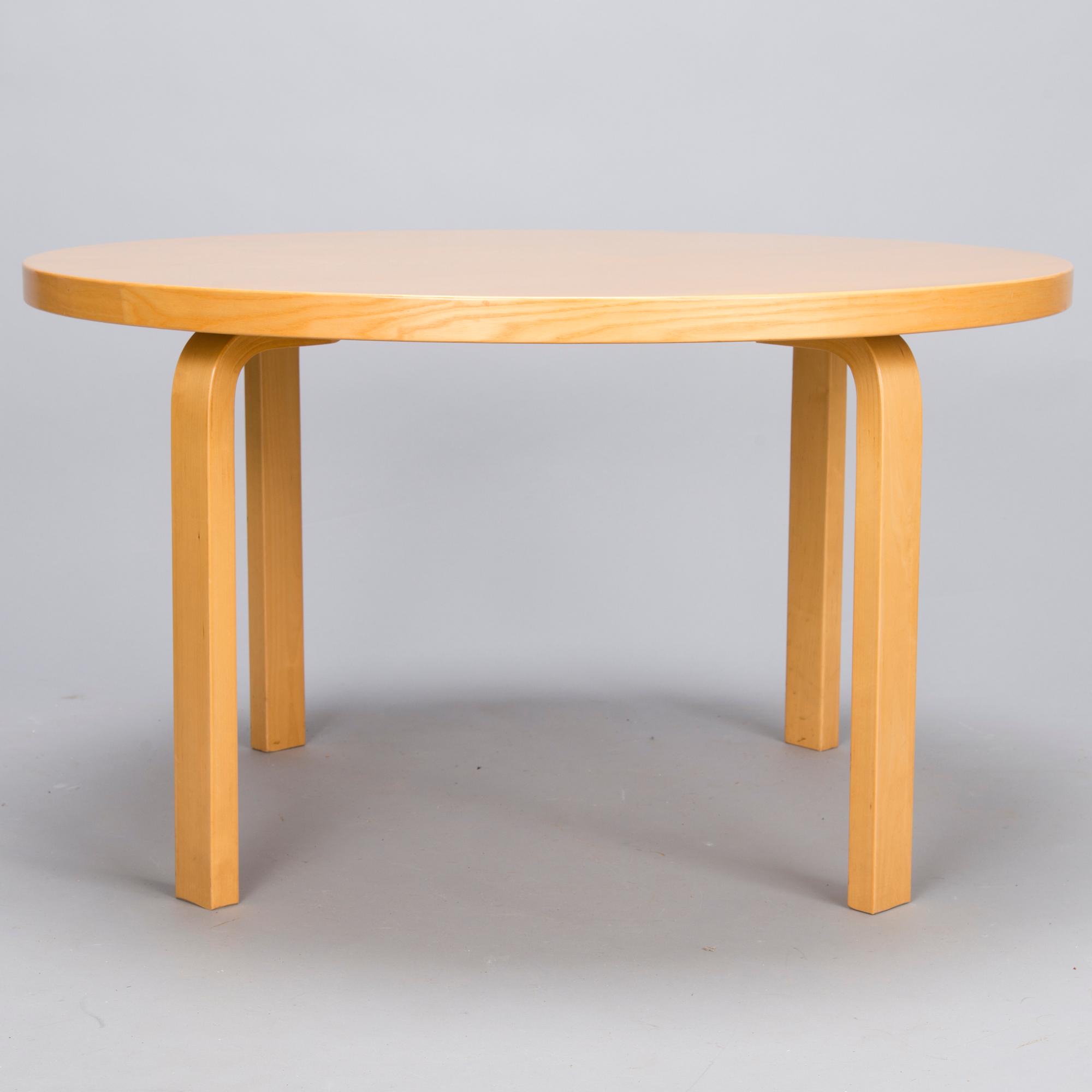 ALVAR AALTO, A 'model *90A' table for Artek, second half of 20th Century.