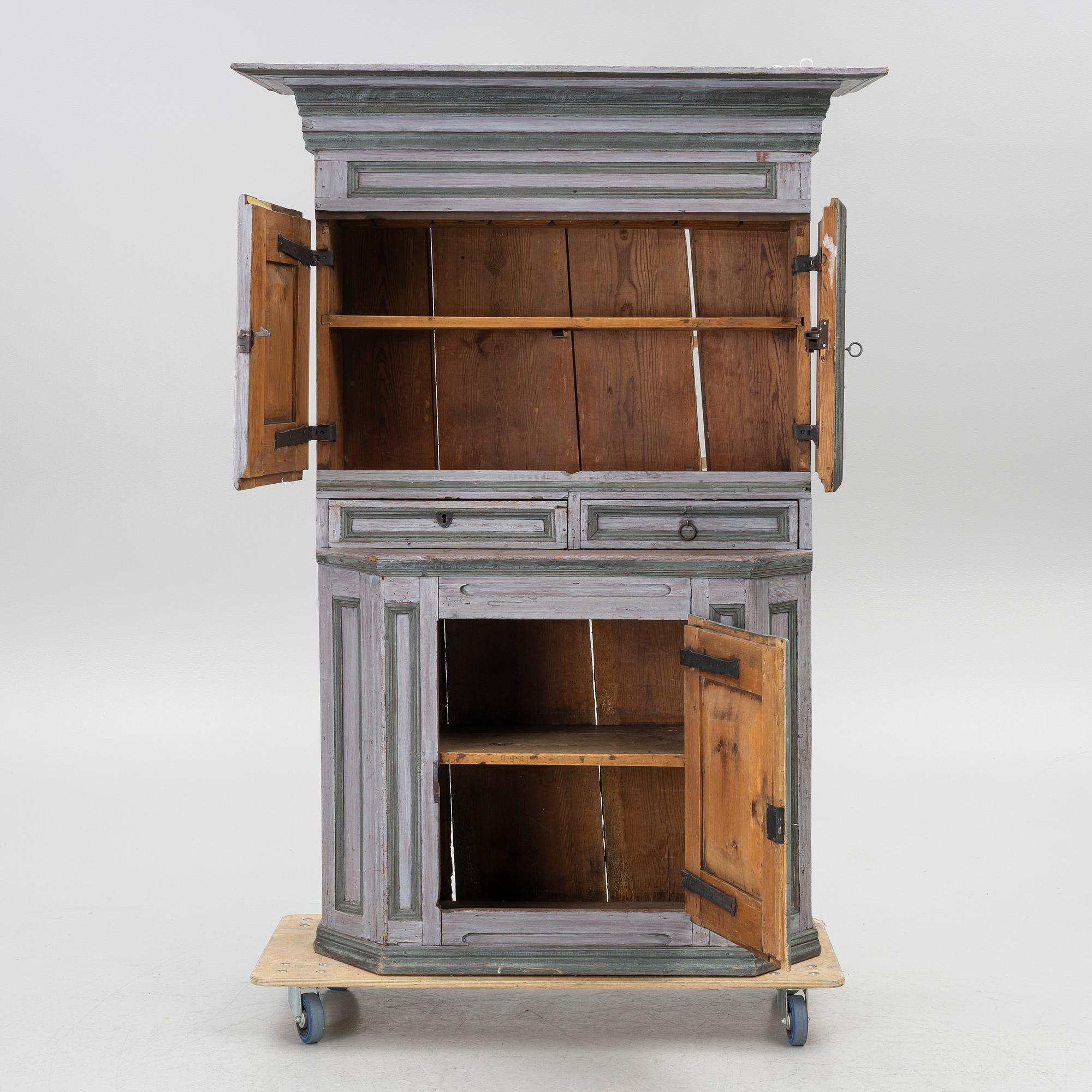 A painted cabinet, 18th century.