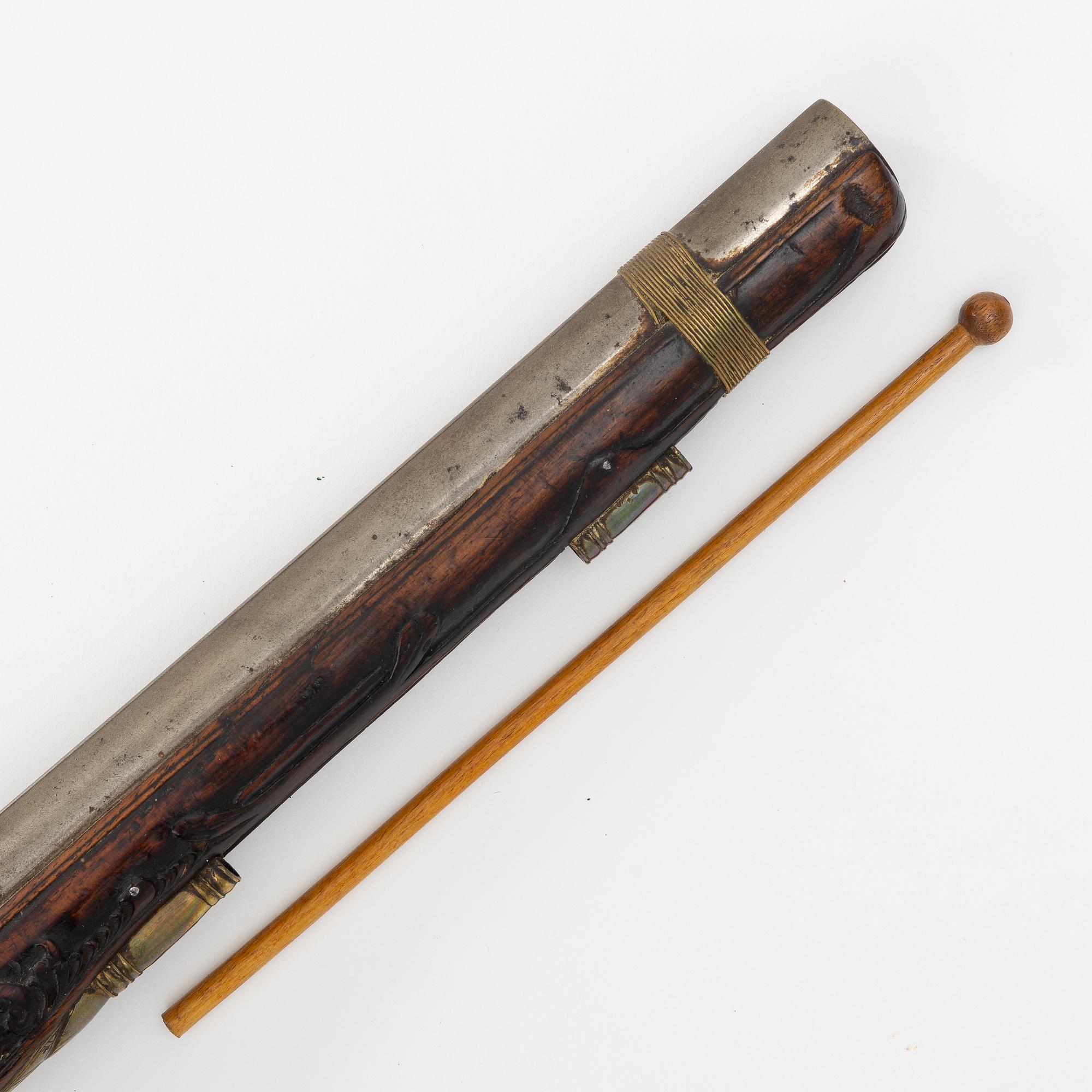 A pair of percussion pistols, converted from flintlock. 18th century.