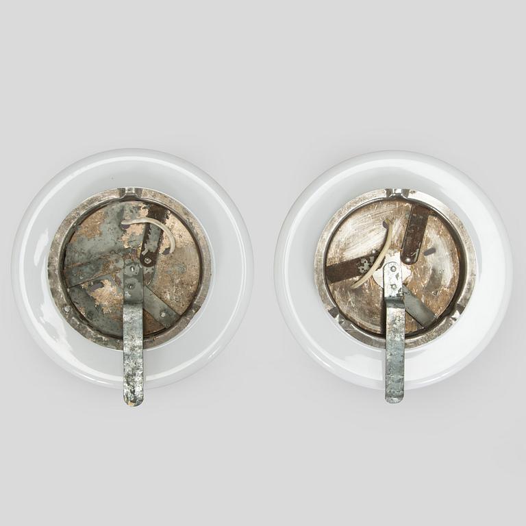 Paavo Tynell, kattovalaisimia, pari, A2-7. Idman 1900-luvun puoliväli.