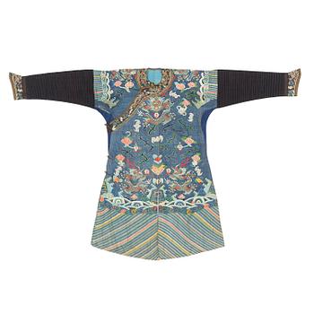 952. An imperial kesi Jifu on blue ground, Qing dynasty, 19th century.
