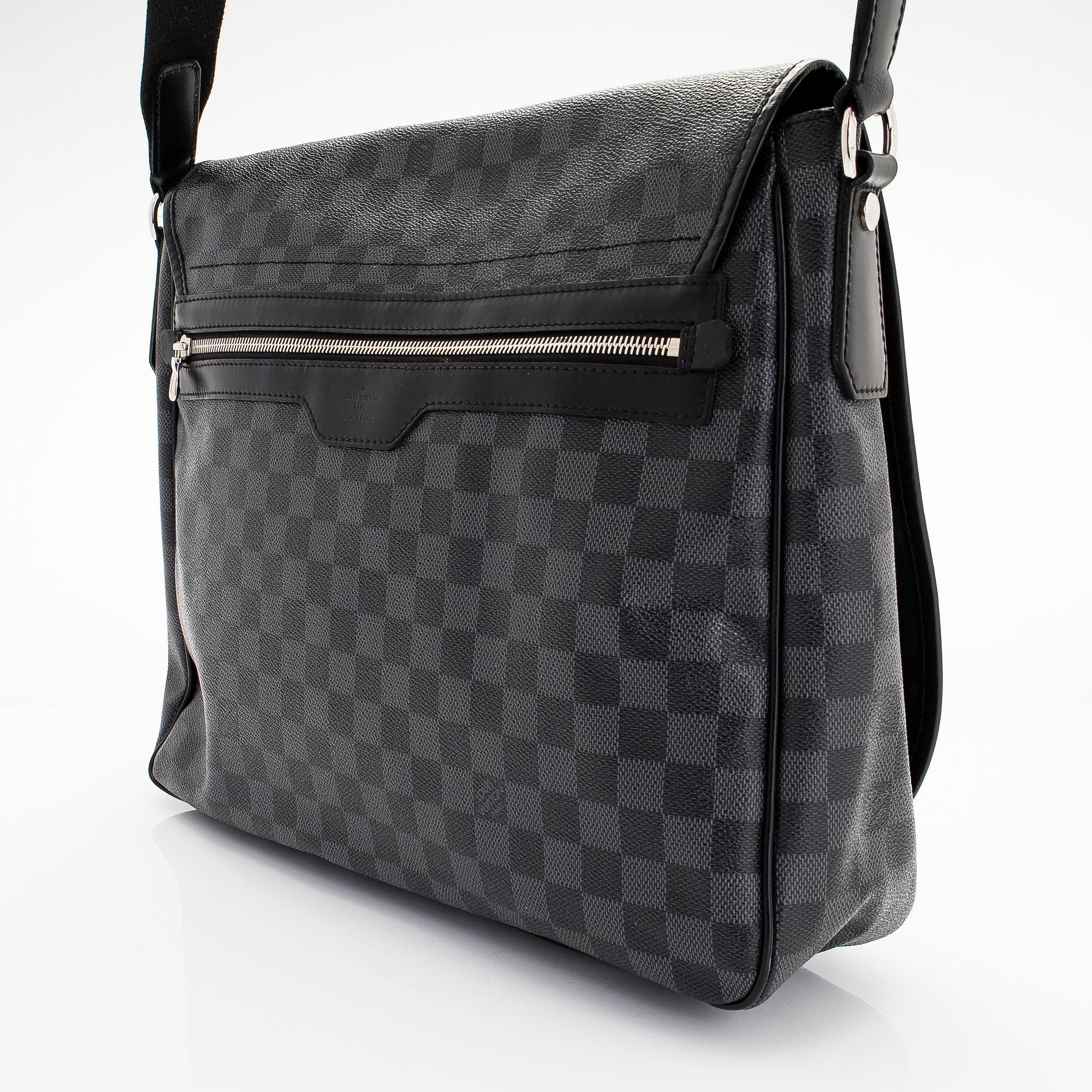 Louis Vuitton, a Damier Graphite 'Daniel MM Messenger Bag.