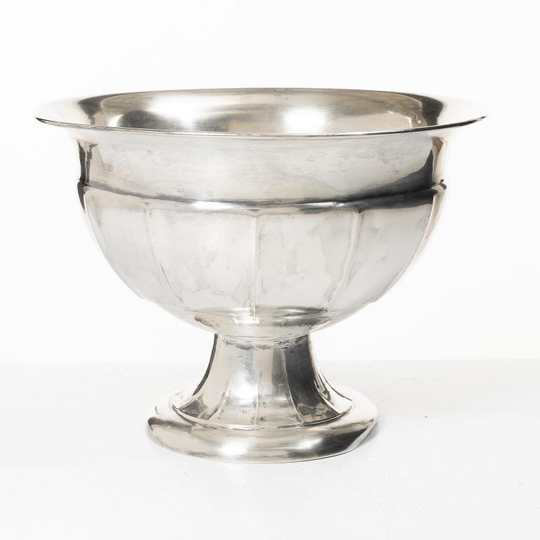 A silver bowl, K.Andersson, Stockholm, Sweden, 1916.