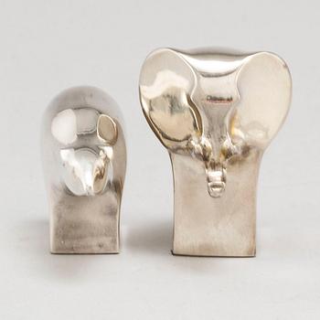 GUNNAR CYRÉN, two silver plated figurines Dansk Design Japan later part of the 20th century.