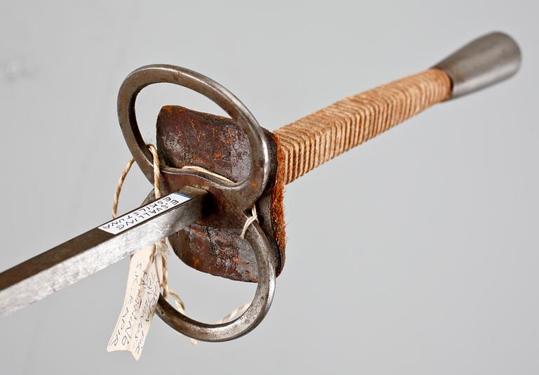 VÄRJOR, 3 st, 1800/1900-tal.