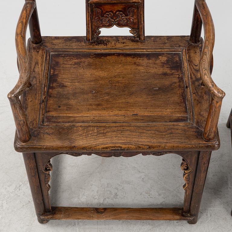 A pair of hardwood chair, China, early 20th century.