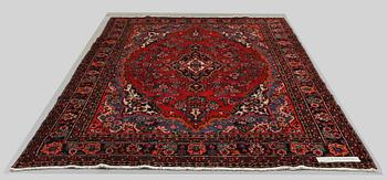 MATTA, Hamadan, ca 325 x 205 cm.