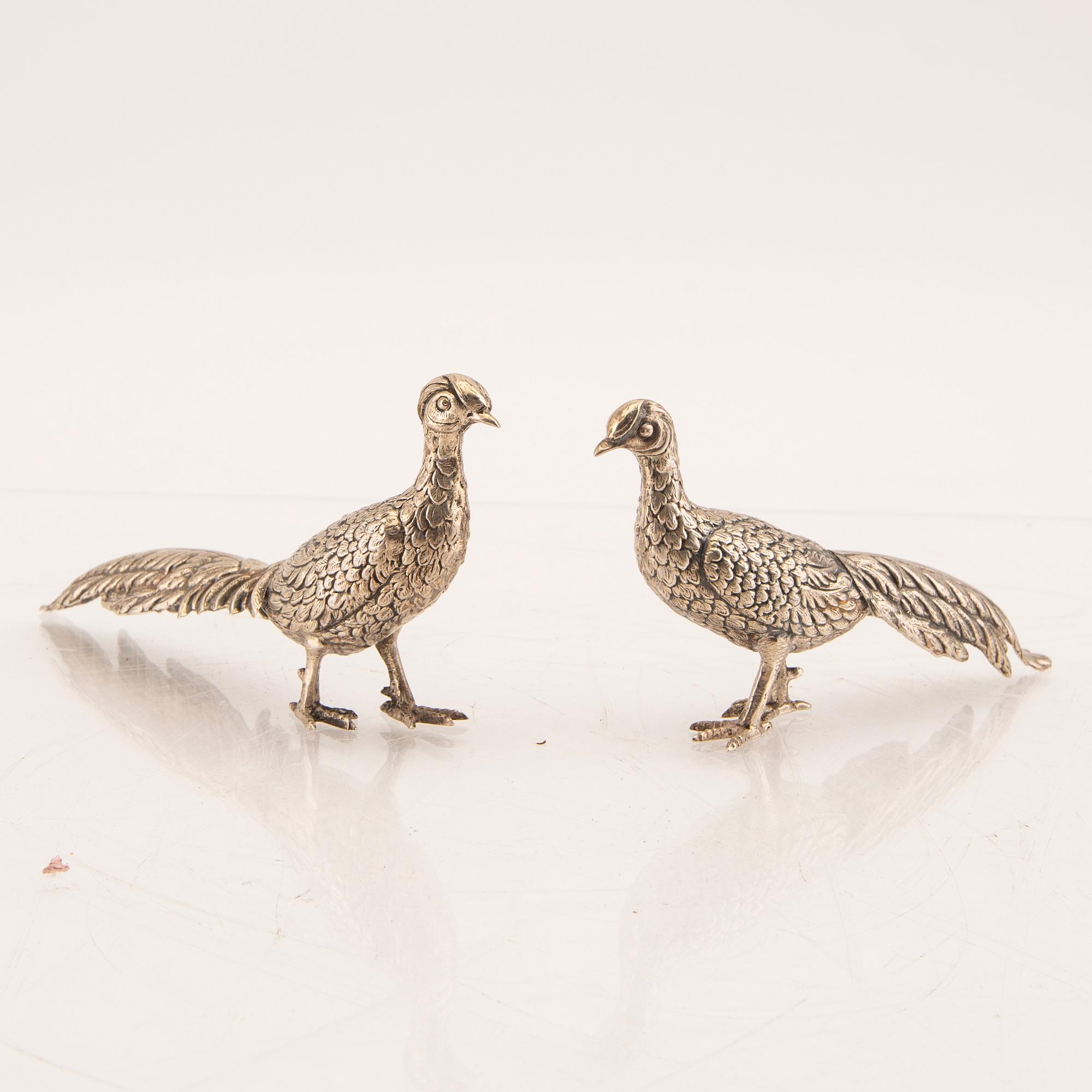 Dosor samt dekordelar 7 dlr silver 18/1900-tal.