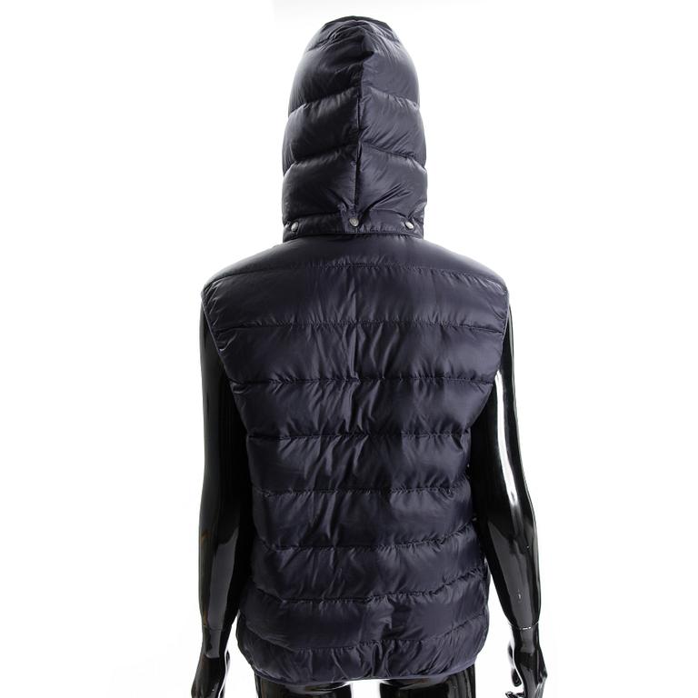 VÄST, Burberry, storlek M.