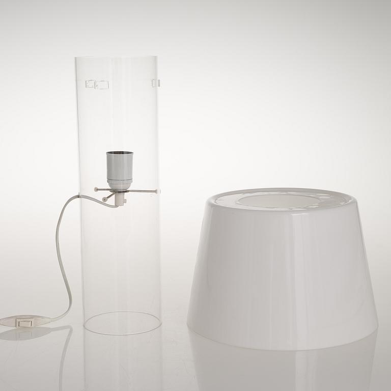 YKI NUMMI, pöytävalaisin, "Modern Art", suunniteltu 1955.