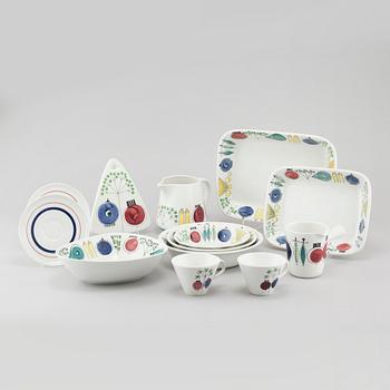 a set of tableware of 11 pcs, "Picknick" and "Pomona", Rörstrand.