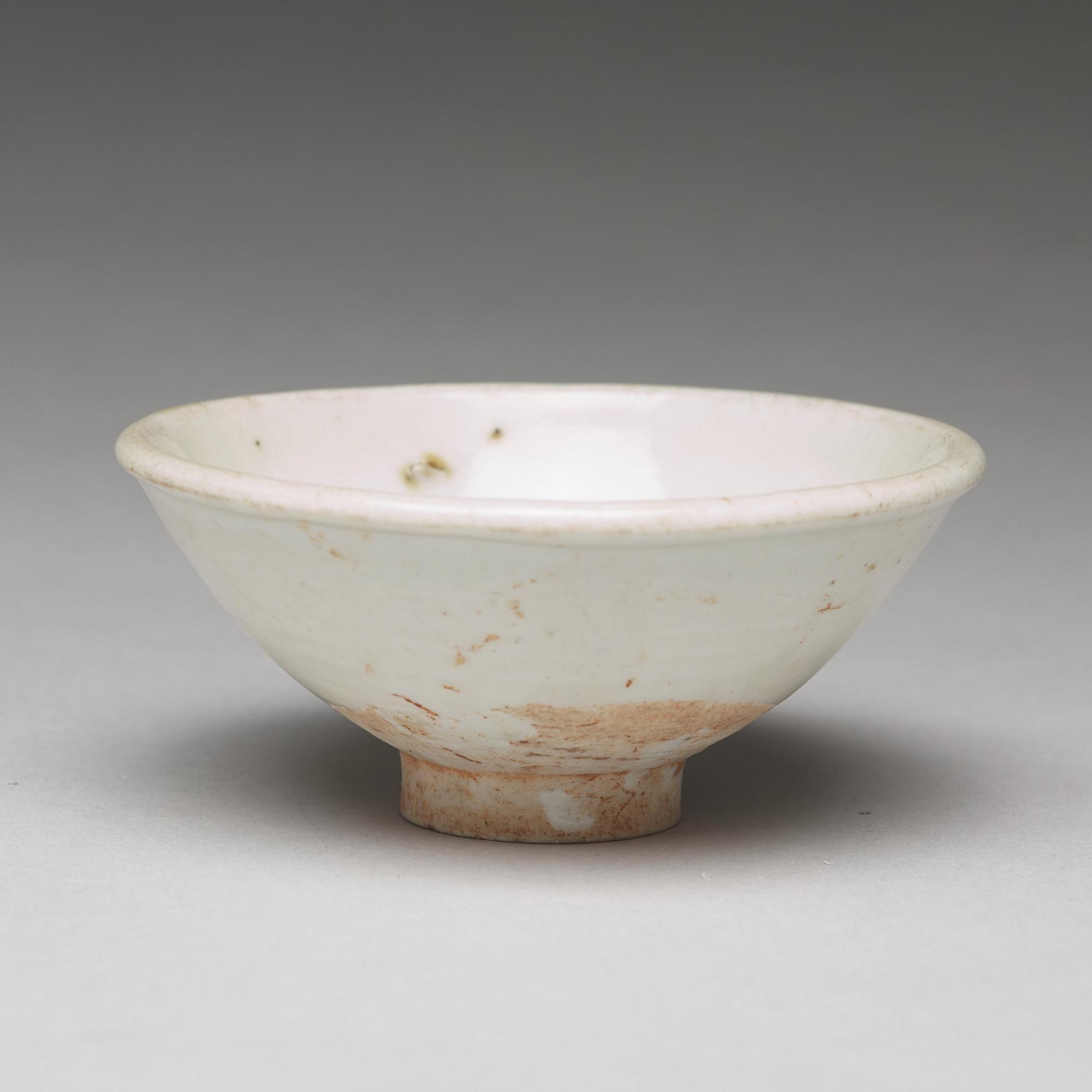 A white glazed bowl, Song dynasty (960-1279).