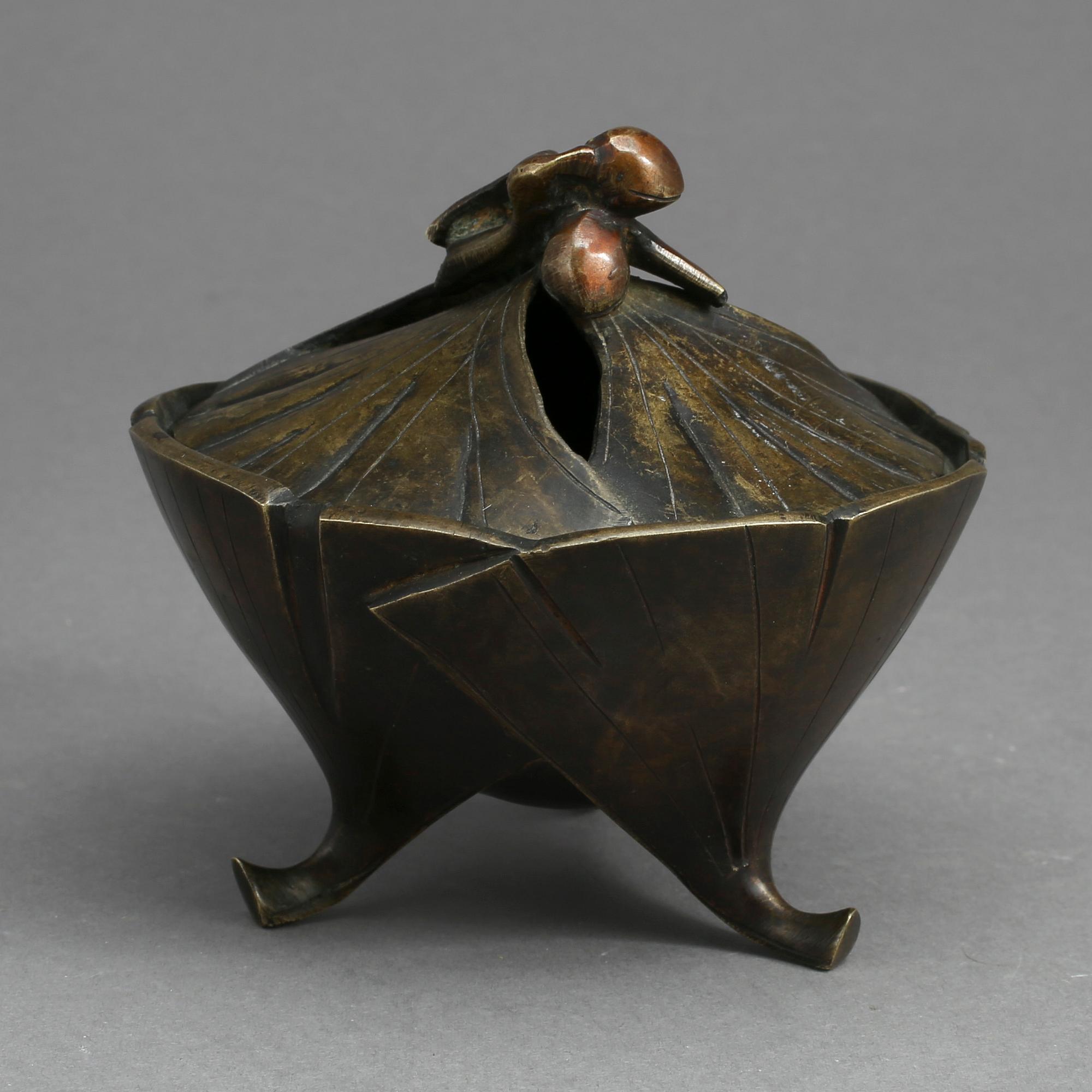 RÖKELSEKAR, brons, Japan, omkring år 1900.