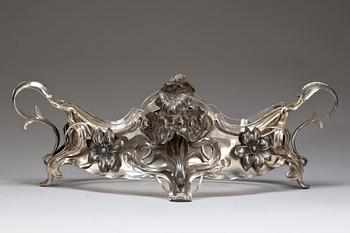 JARDINIERE, vitmetall. WMF, Jugend.