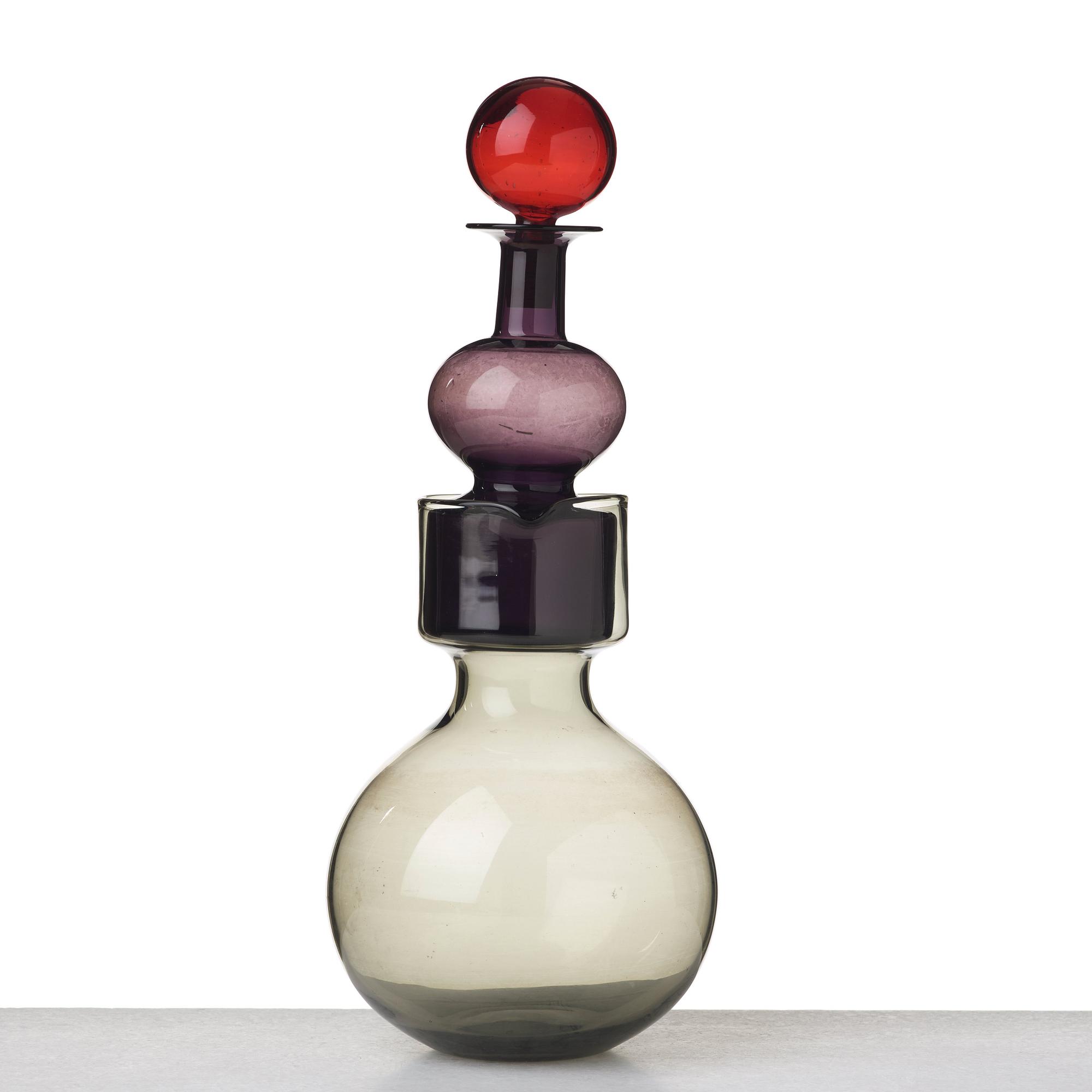 Kaj Franck, a "The bells of Kremlin" glass decanter, Nuutajärvi Notsjö, Finland 1959.